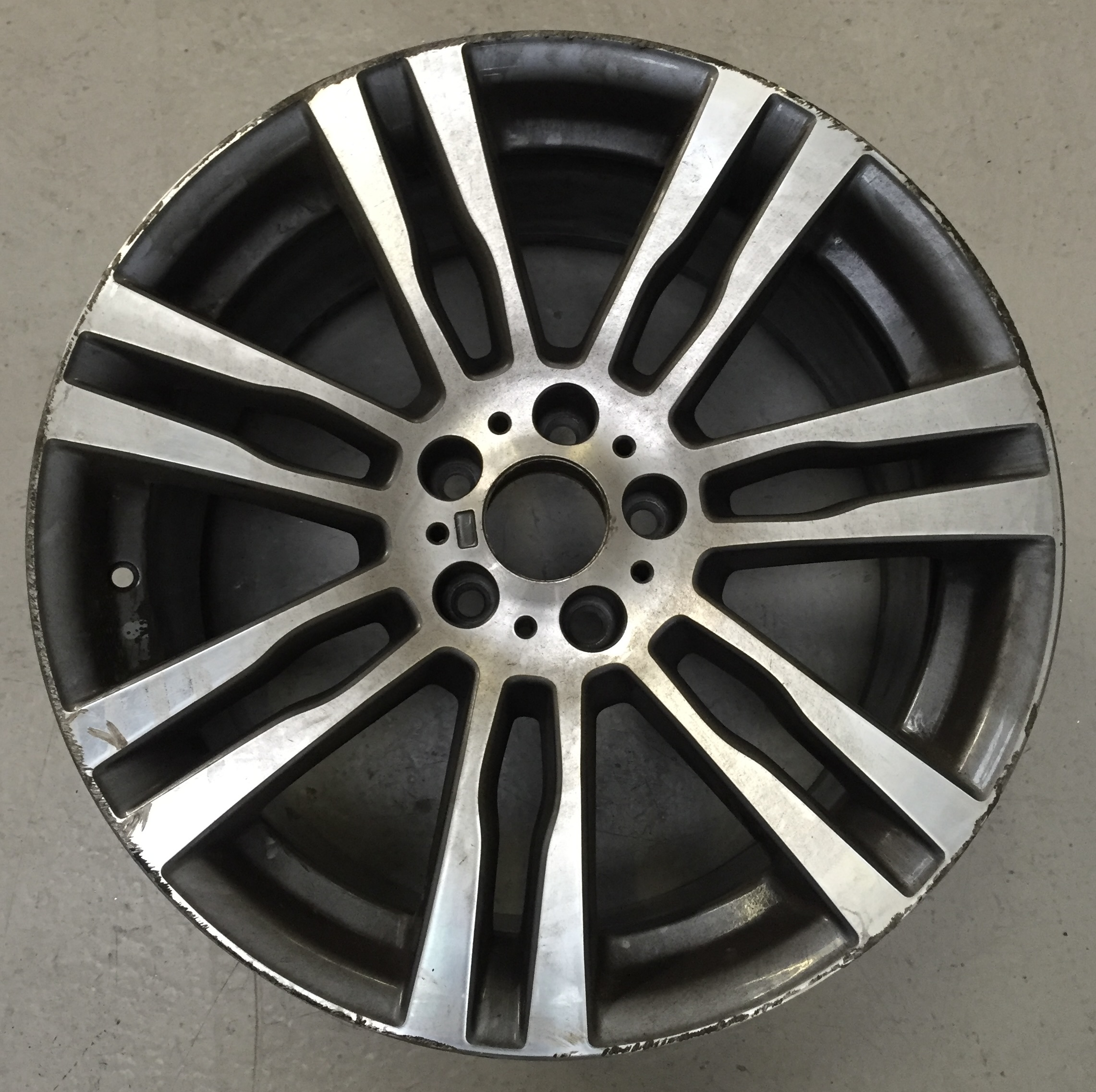 Alloy Wheel Refurbishment Banbury | Diamond Cutting Specialists | SGM